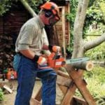 Как выбрать хорошую бензопилу для дачи?