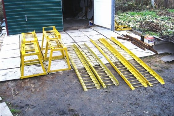 Фото №7 В разобранном виде универсальная эстакада полностью помещается в гараж