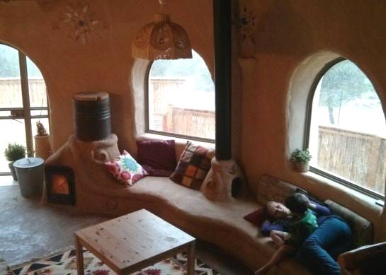 Примеры красивого исполнения печей для обогрева жилых помещений