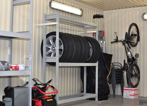 Фото №6 Металлический стеллаж – лучшее решение для гаража и подвала