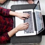 Идеи для создания подставок и столиков под ноутбук своими руками