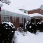 Очистка крыши от снега и наледи